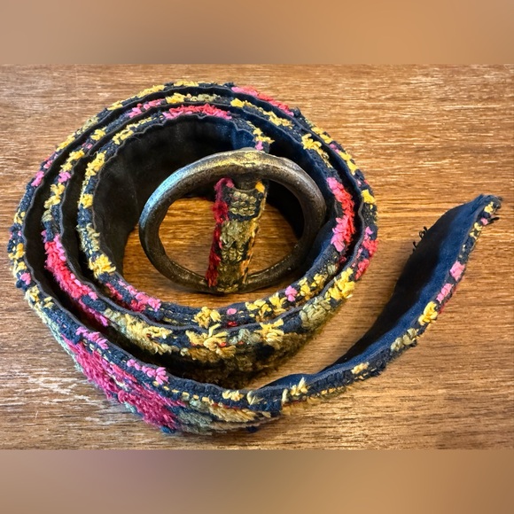 Multicolor Textile Patterned Belt - Picture 4 of 7